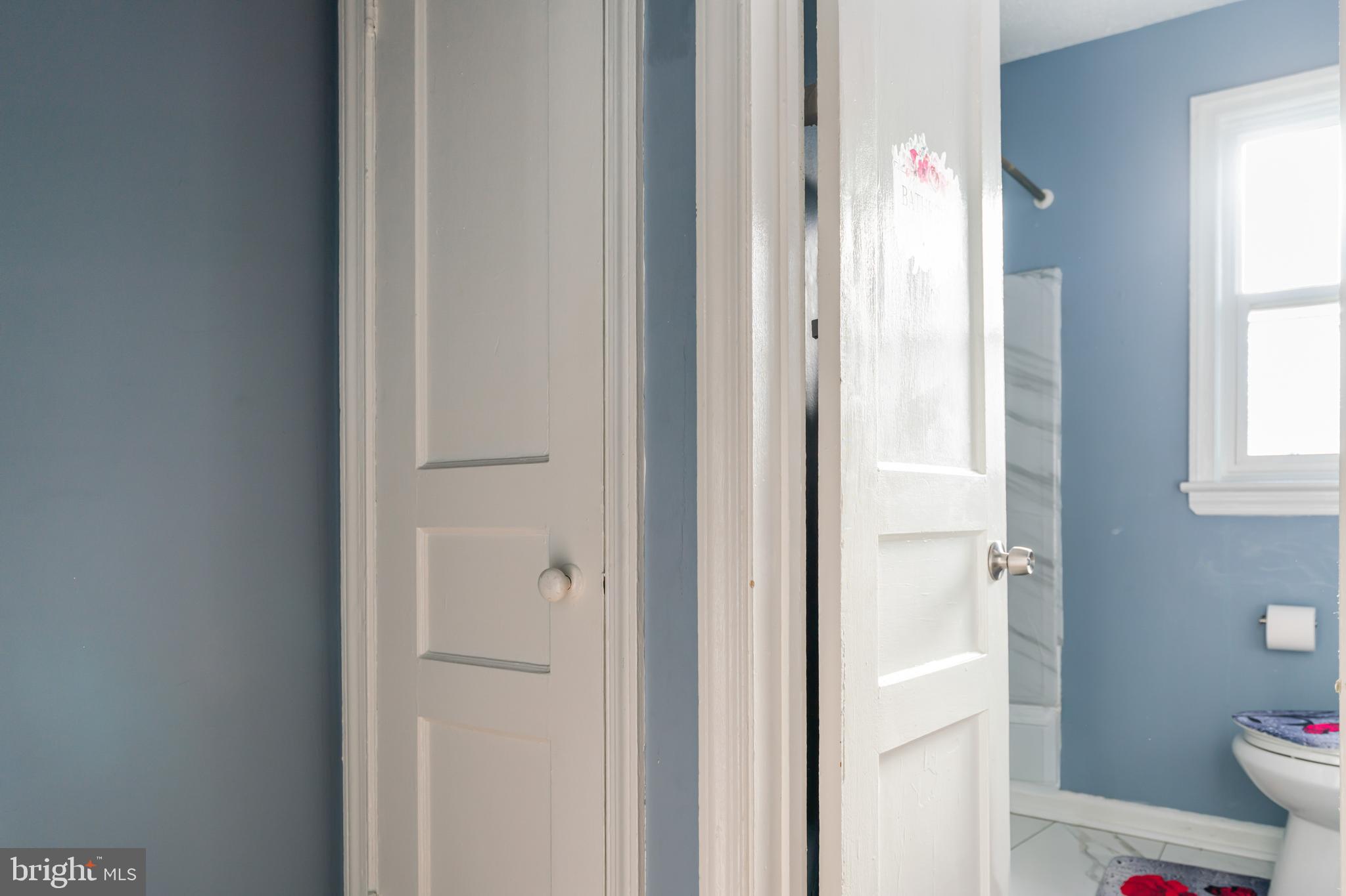4801 B Street Southeast Washington, DC 20019 - Photo 13 of 43 a bathroom with a toilet