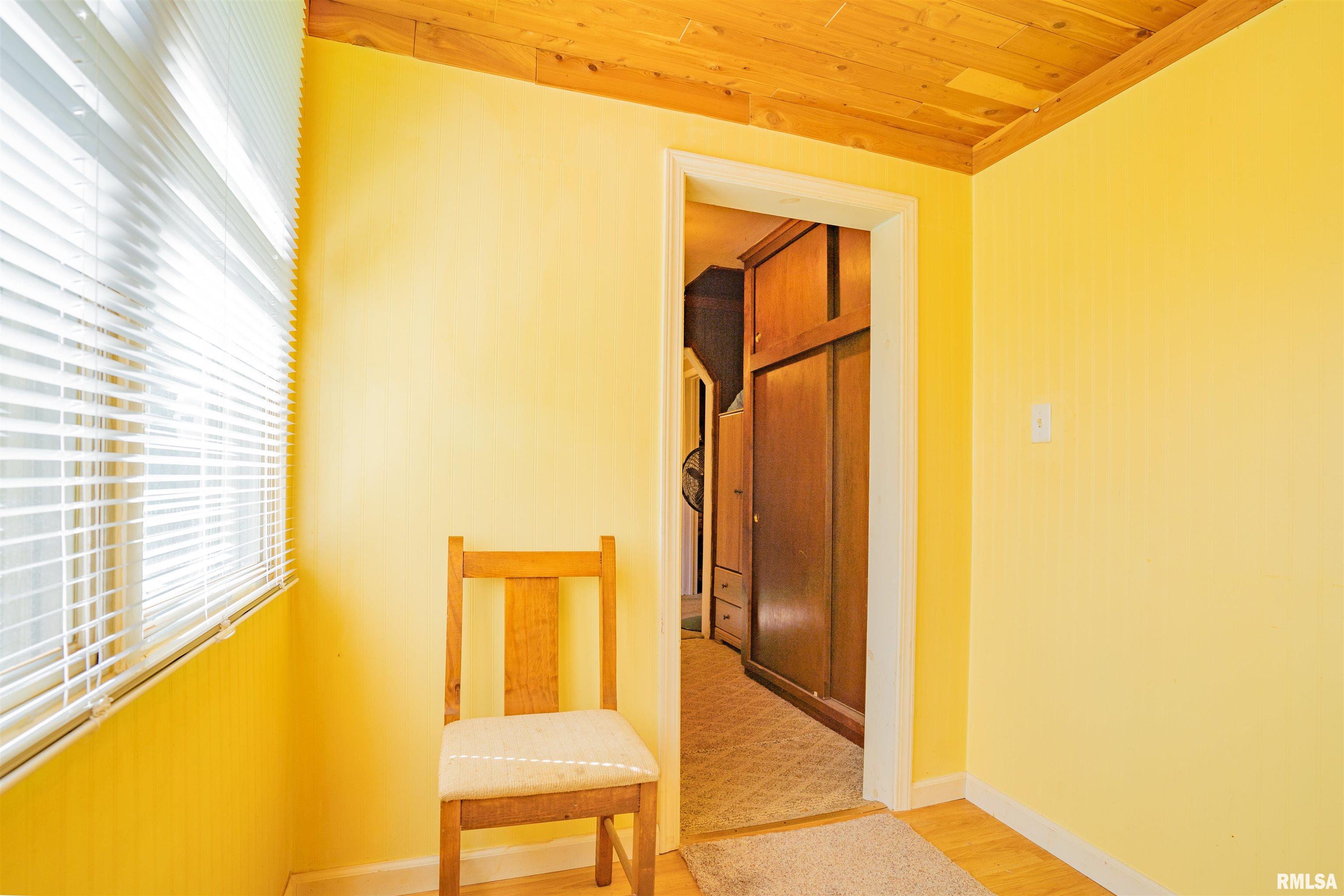 6010 West Fairview Road Peoria, IL 61607 - Photo 13 of 23