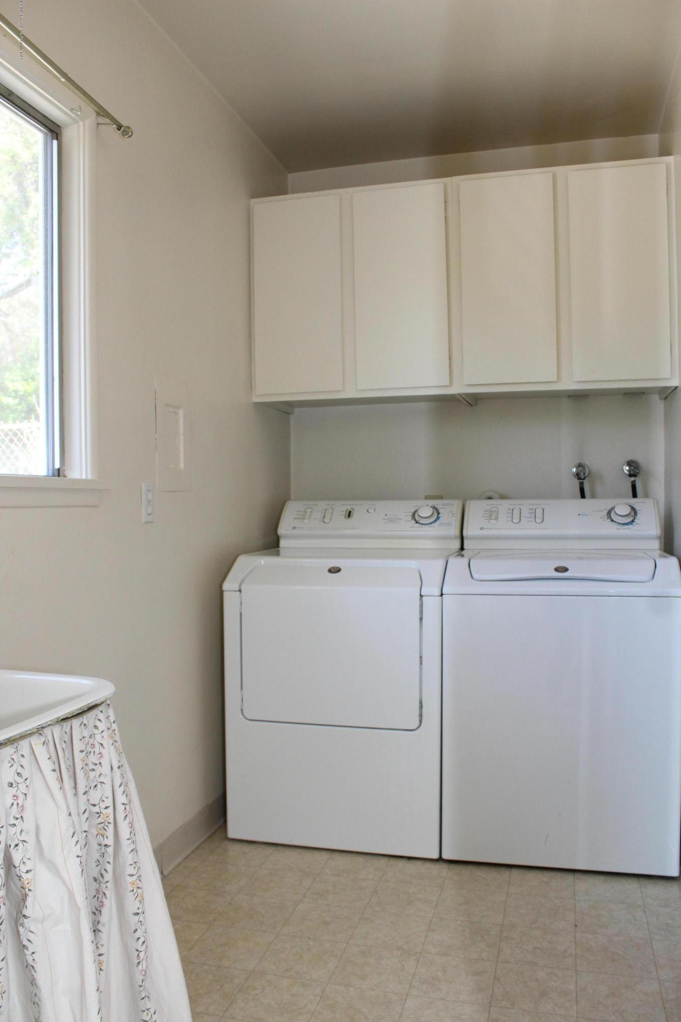 1365 Brixton Road Pasadena, CA 91105 - Photo 10 of 22 IMG_2972