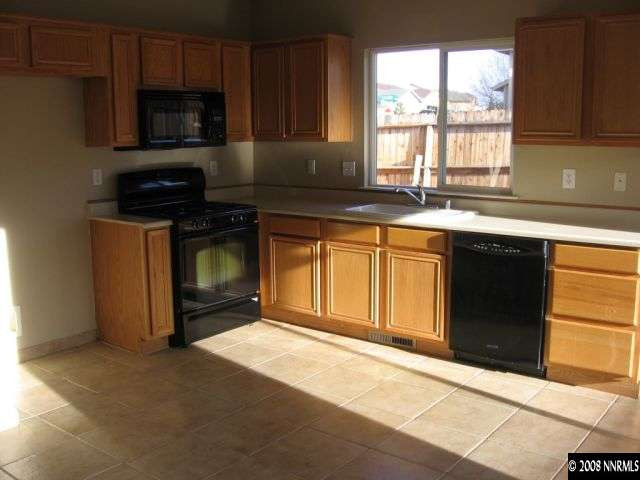 680 West Golden Valley Road Reno, NV 89506 - Photo 3 of 9 Photo 3