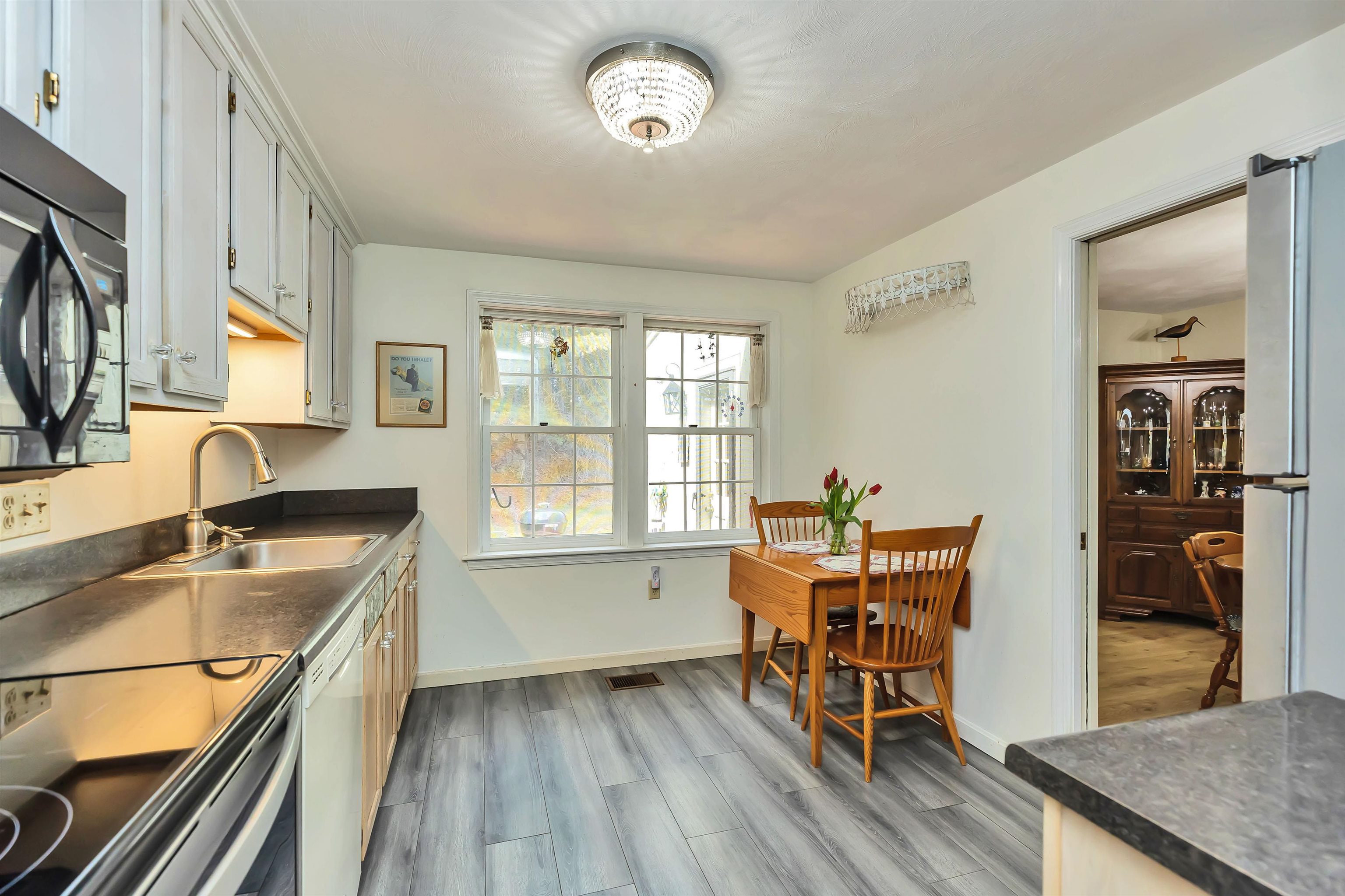 54 Colonial Square, Unit 54 Peterborough, NH 03458 - Photo 9 of 26 Gallery Image 9