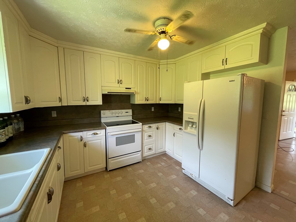 2001 Airport Road Oakdale, TN 37829 - Photo 18 of 69 Gallery Image 18