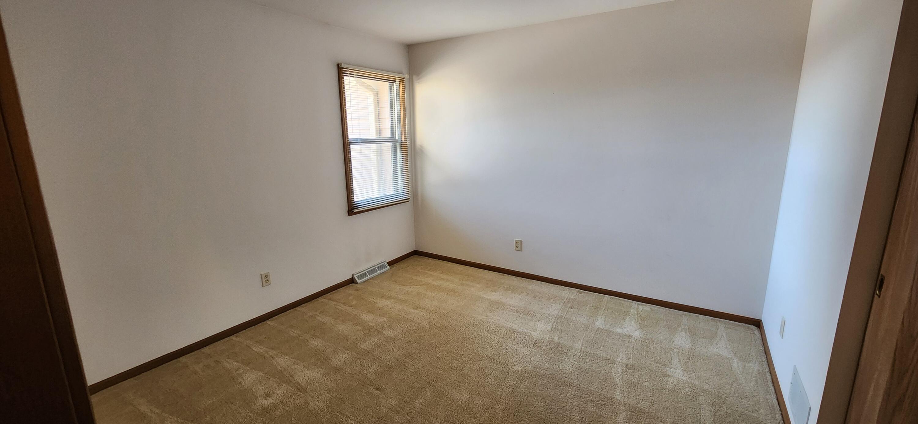 5516 Cambridge Lane, Unit 4 Mount Pleasant, WI 53406 - Photo 16 of 20 1000035703
