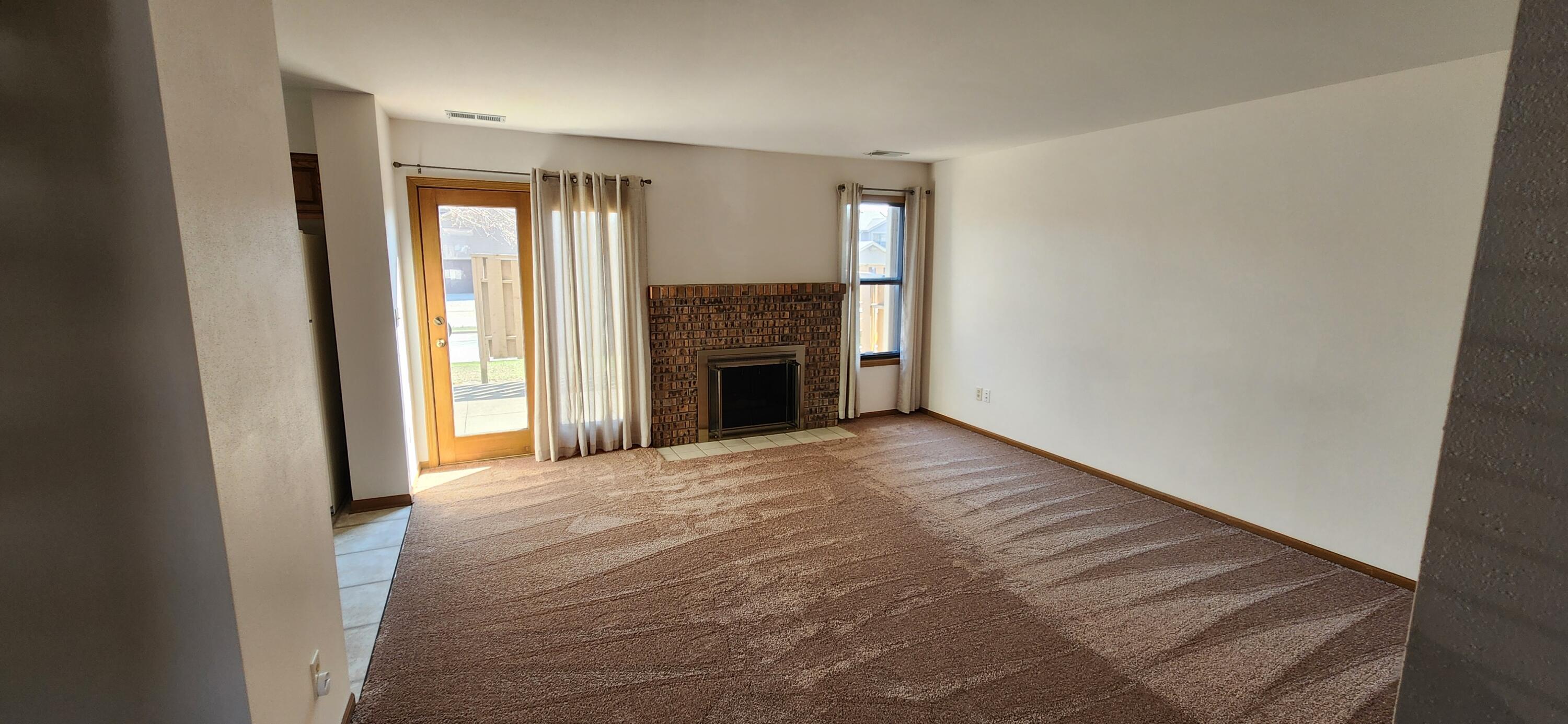 5516 Cambridge Lane, Unit 4 Mount Pleasant, WI 53406 - Photo 7 of 20 Dining Room