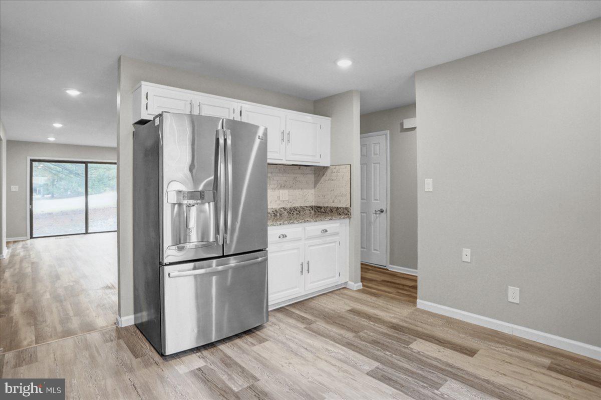 80 Wedge Lane Reading, PA 19607 - Photo 4 of 27 Kitchen view 4