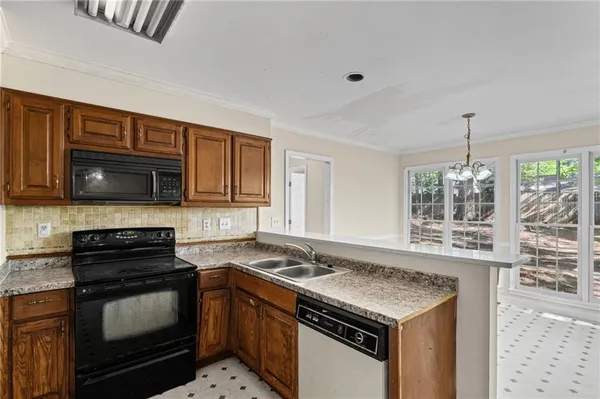 $285,000 | 3620 Erdly Lane, Snellville, GA 30039