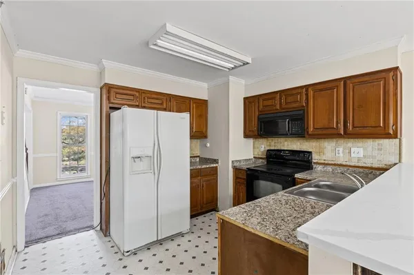 $285,000 | 3620 Erdly Lane, Snellville, GA 30039