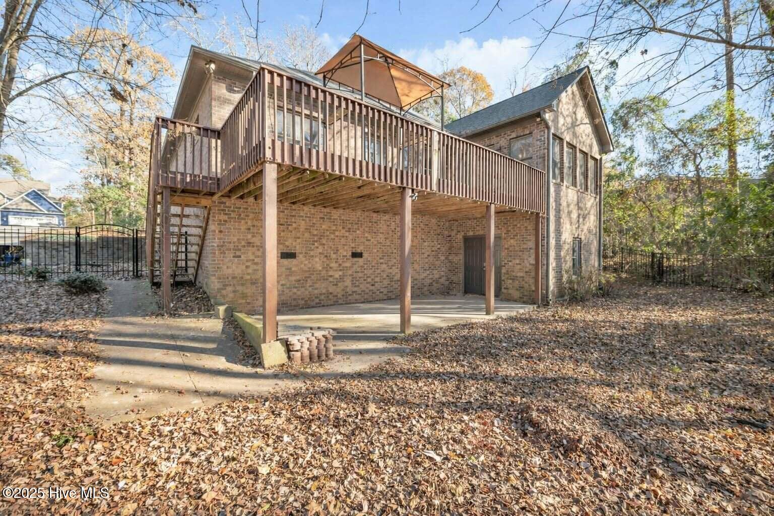 214 Ravenswood Road Hampstead, NC 28443 - Photo 37 of 41 490bb6bd-0c38-4a43-bc40-c133bf04708a