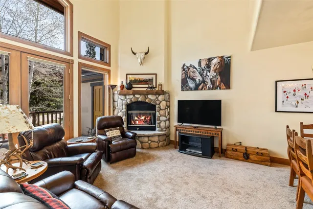 $1,895,000 | 2685 Timber Court, Unit 2, Steamboat Springs, CO 80487