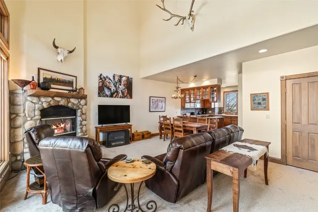 $1,895,000 | 2685 Timber Court, Unit 2, Steamboat Springs, CO 80487