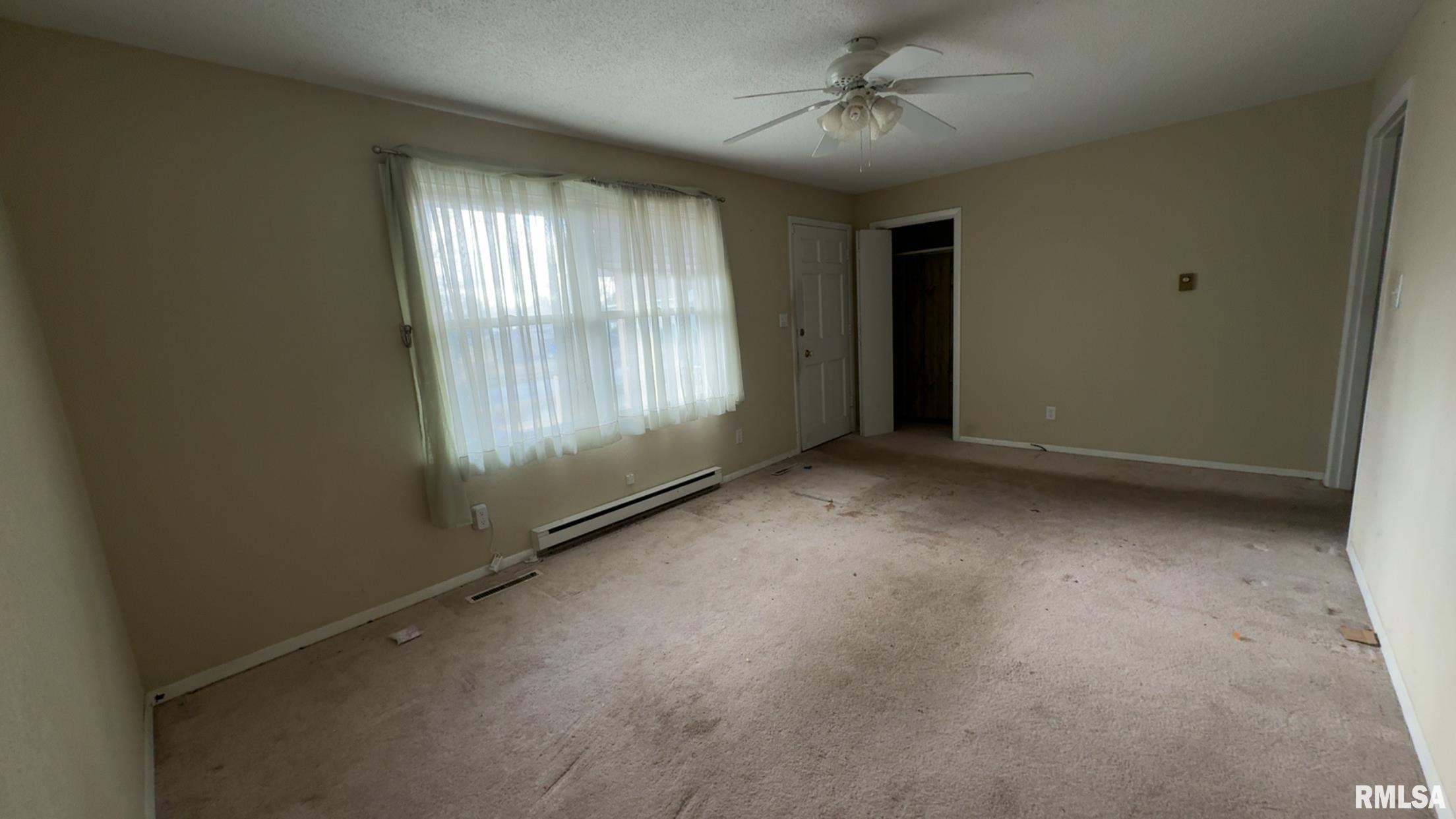 1113 East Ruth Street Benton, IL 62812 - Photo 9 of 20 Gallery Image 9
