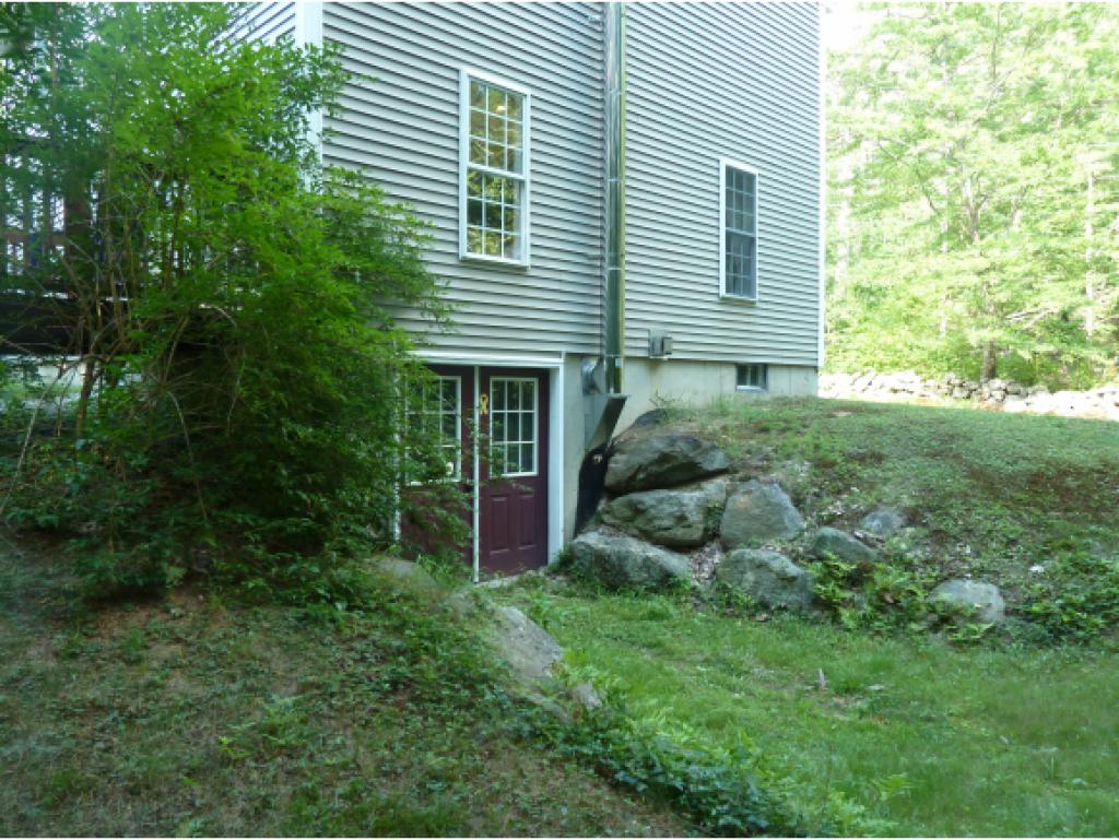 22 Lane Road Pittsfield, NH 03263 - Photo 2 of 21