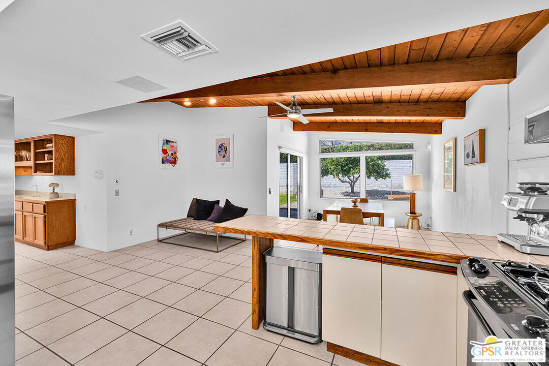 2211 North Starr Road Palm Springs, CA 92262 - Photo 15 of 38