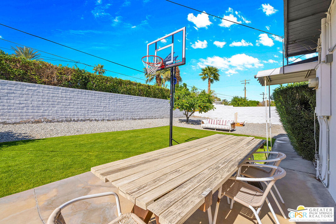 2211 North Starr Road Palm Springs, CA 92262 - Photo 33 of 38