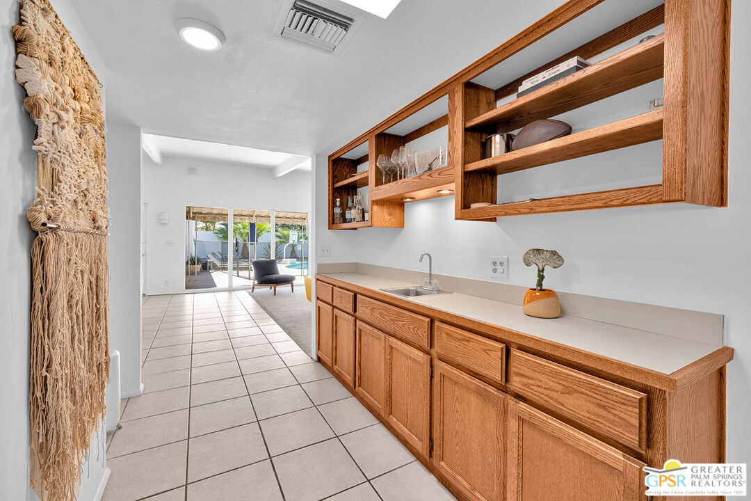 2211 North Starr Road Palm Springs, CA 92262 - Photo 9 of 38
