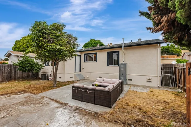 $528,000 | 220 Vaqueros Avenue, Rodeo, CA 94572