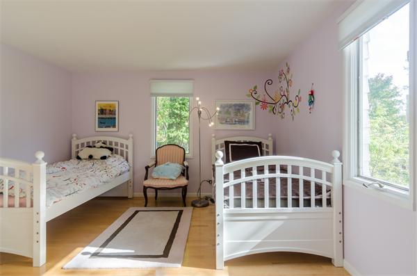 69 Moffat Road Newton, MA 02468 - Photo 17 of 24