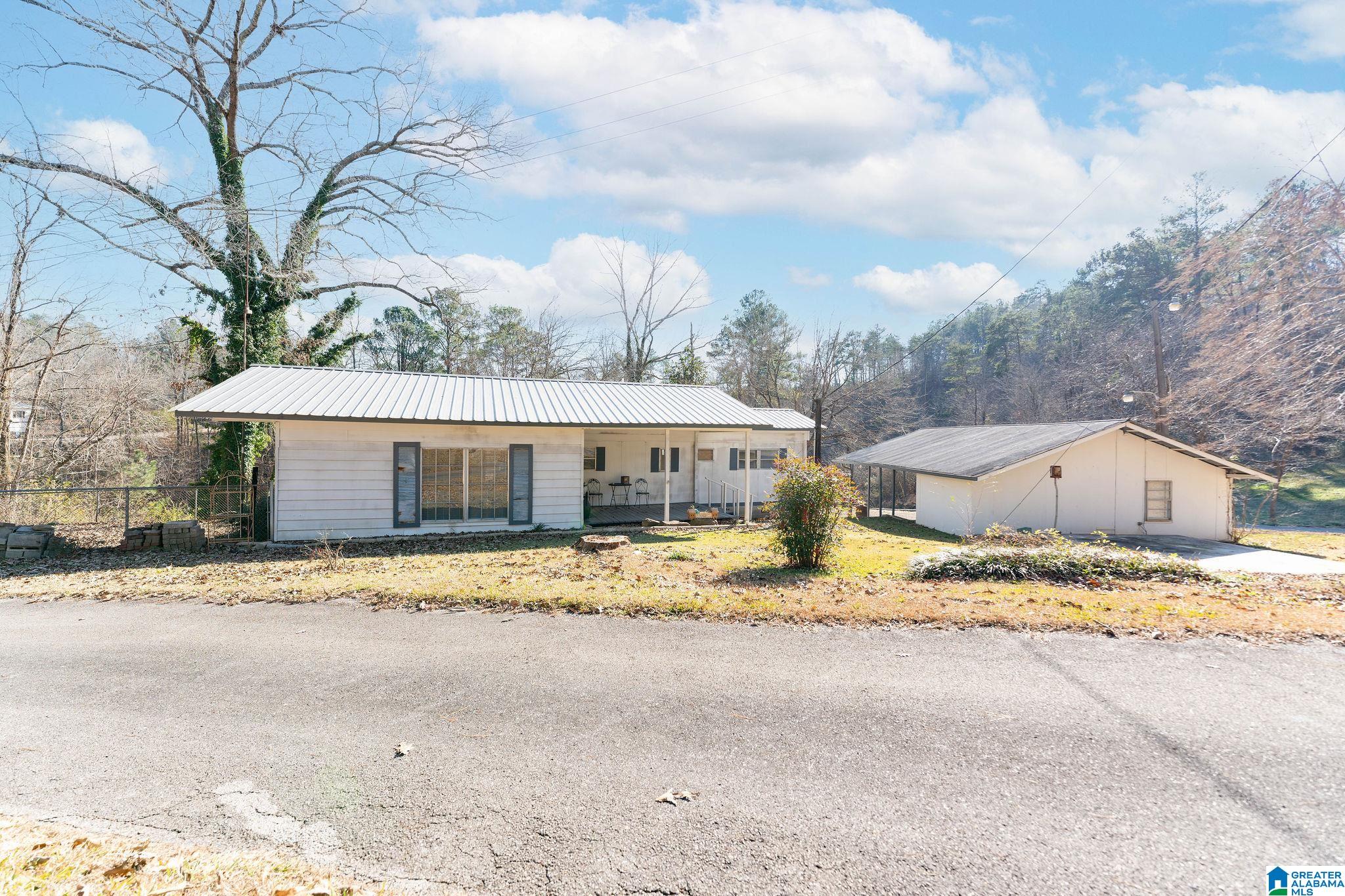 139 Glaze Creek Road Bessemer, AL 35023 - Photo 1 of 39