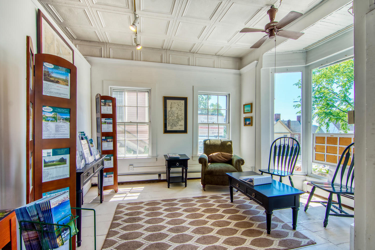 7 Main Street Castine, ME 04421 - Photo 4 of 25 First Floor Commercial Space