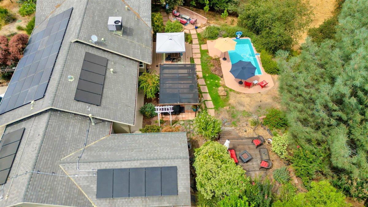 2441 Quail Hill Road, Unit 262 Copperopolis, CA 95228 - Photo 56 of 90 Your own resort, tucked up the hill and away from it all.