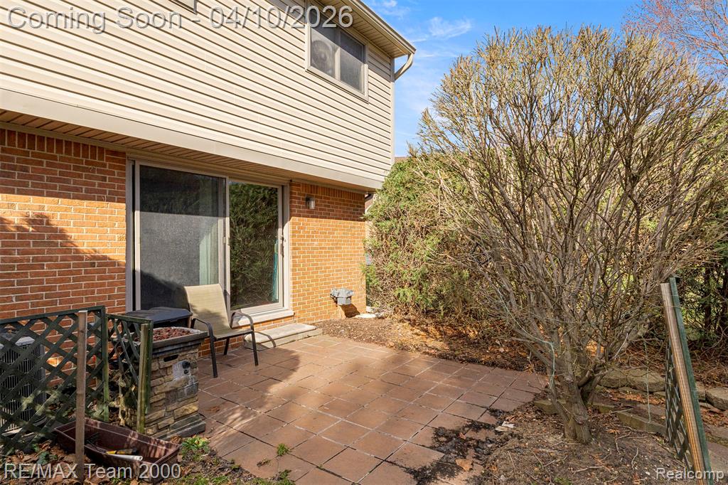 3656 Old Creek Road Troy, MI 48084 - Photo 35 of 39 Gallery Image 35