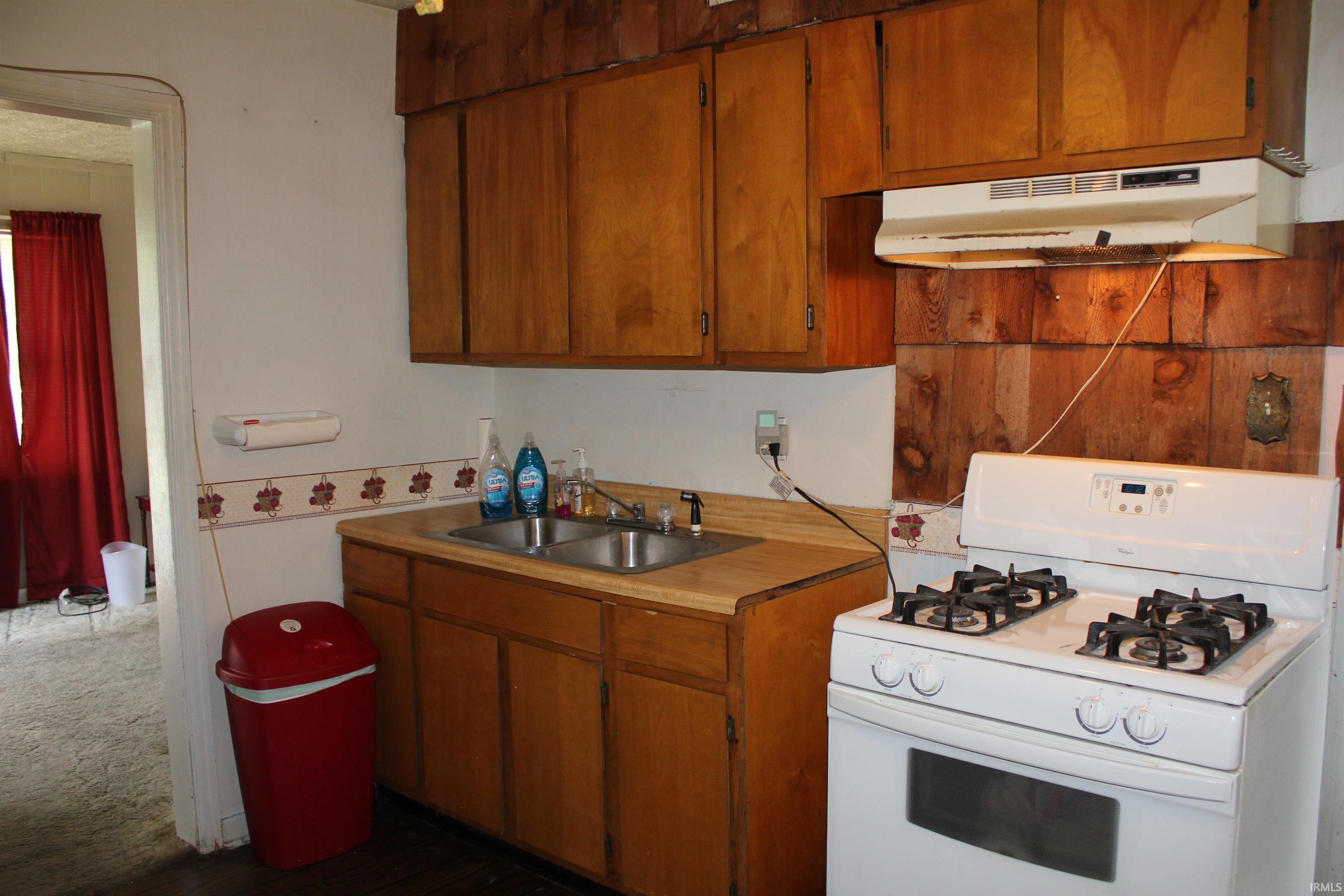 2012 South Vine Street Muncie, IN 47302 - Photo 6 of 15 Gallery Image 6