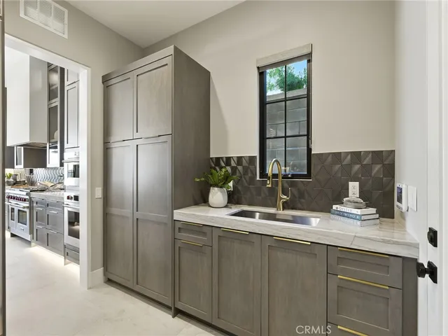 $7,284,000 | 461 Ridgecrest, Irvine, CA 92602