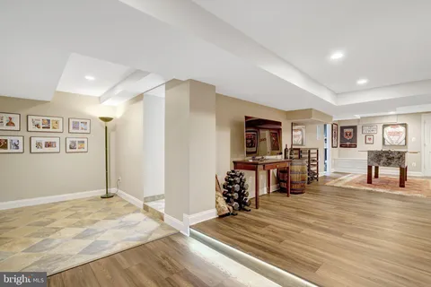 $1,950,000 | 117 West George Mason Road, Falls Church, VA 22046