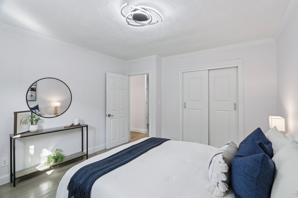 34 Westgate Road, Unit 3 Chestnut Hill, MA 02467 - Photo 14 of 24 Gallery Image 14