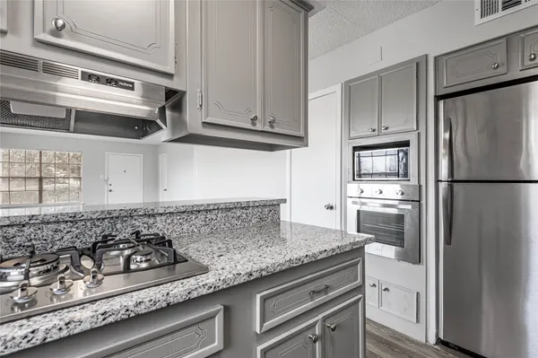 $1,250 | 1917 20th Street, Unit 1, Huntsville, TX 77340