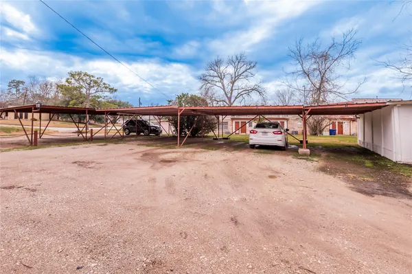 $1,250 | 1917 20th Street, Unit 1, Huntsville, TX 77340