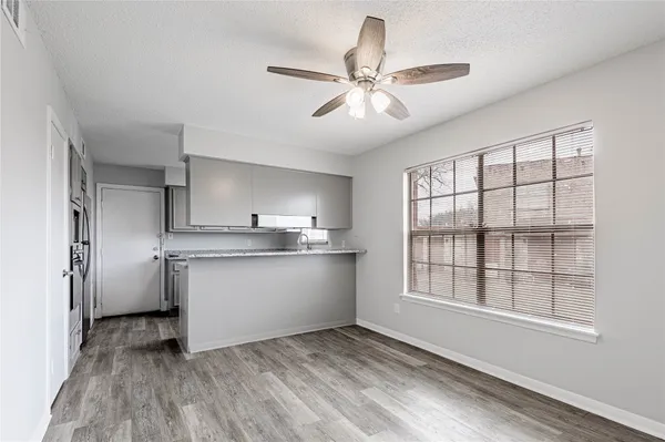 $1,250 | 1917 20th Street, Unit 1, Huntsville, TX 77340