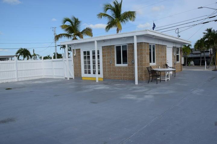 55 Boca Chica Road, Unit 93 Key West, FL 33040 - Photo 21 of 21 a view of a house with a patio