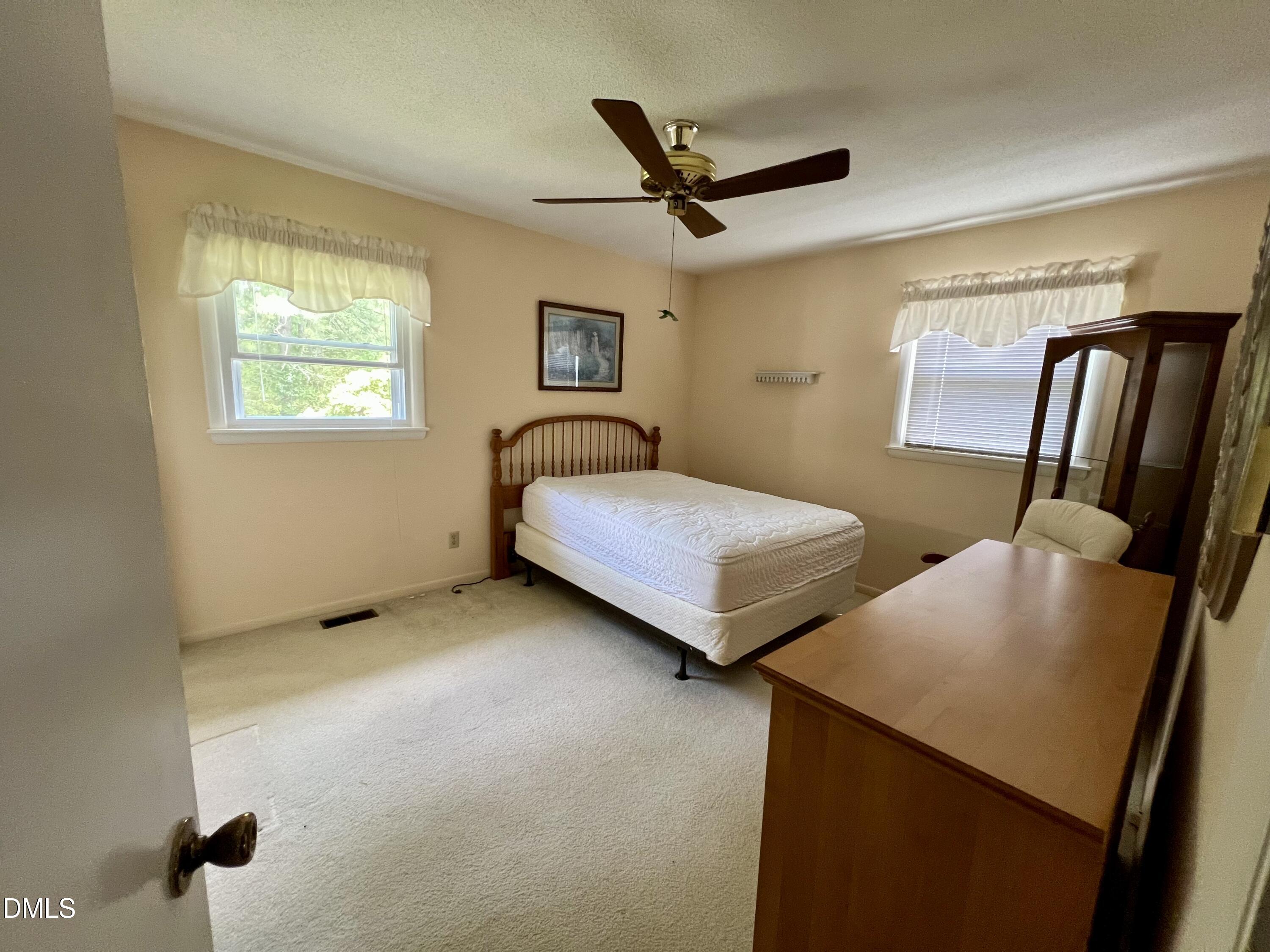 3712 Rivermont Road Durham, NC 27712 - Photo 27 of 35
