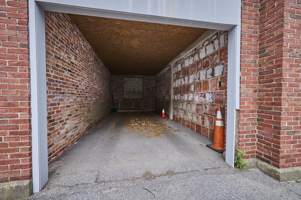 52 Babcock Street, Unit 6 Brookline, MA 02446 - Photo 3 of 22