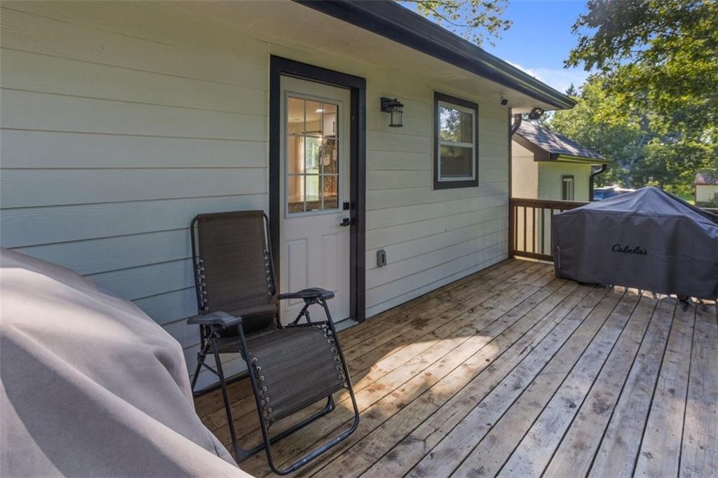 172 Jasper Street Fairmount, GA 30139 - Photo 25 of 32 a view of balcony with wooden floor and seating space