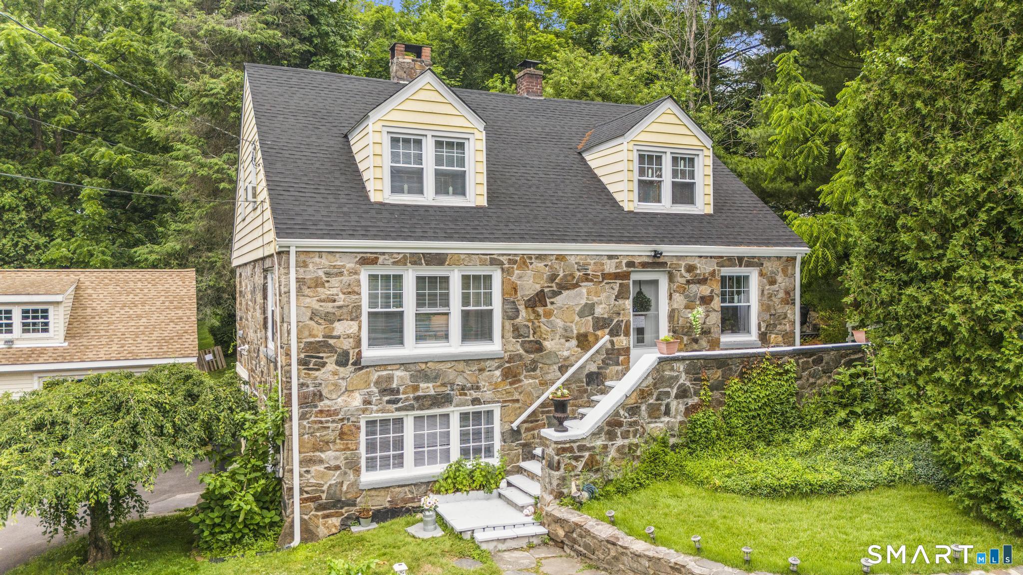 101 Sport Hill Road Easton, CT 06612 - Photo 2 of 39 Gallery Image 2