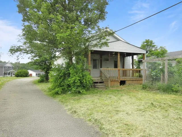 $59,900 | 511 Joffre Bulger Road, Joffre, PA 15053