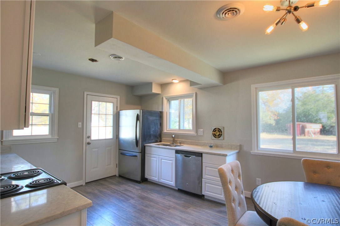 10120 Kexby Road Henrico, VA 23228 - Photo 8 of 39 Gallery Image 8