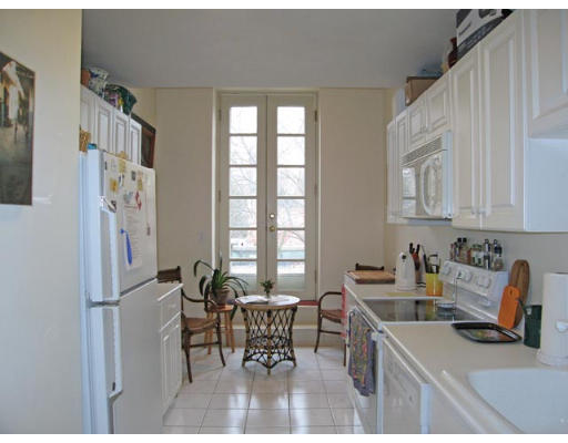 60 Glen Road, Unit 112 Brookline, MA 02445 - Photo 3 of 5