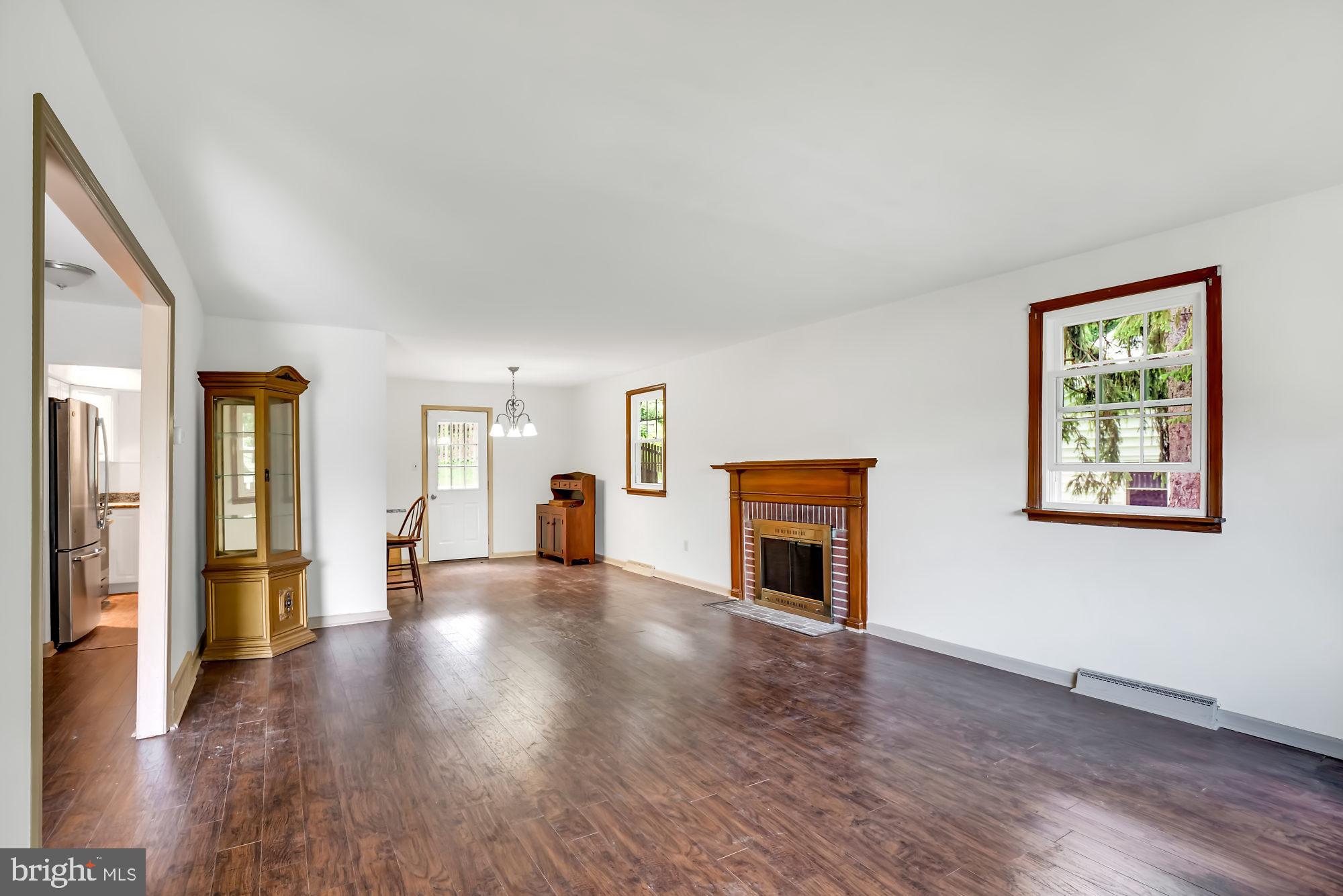 122 Bartholomew Road Berwyn, PA 19312 - Photo 2 of 33 Gallery Image 2