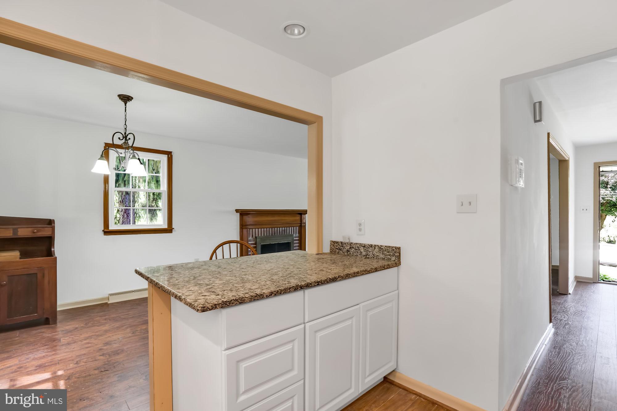 122 Bartholomew Road Berwyn, PA 19312 - Photo 7 of 33 Gallery Image 7