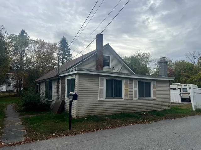 $150,000 | 13 Fairbanks Road, Newport, NH 03773