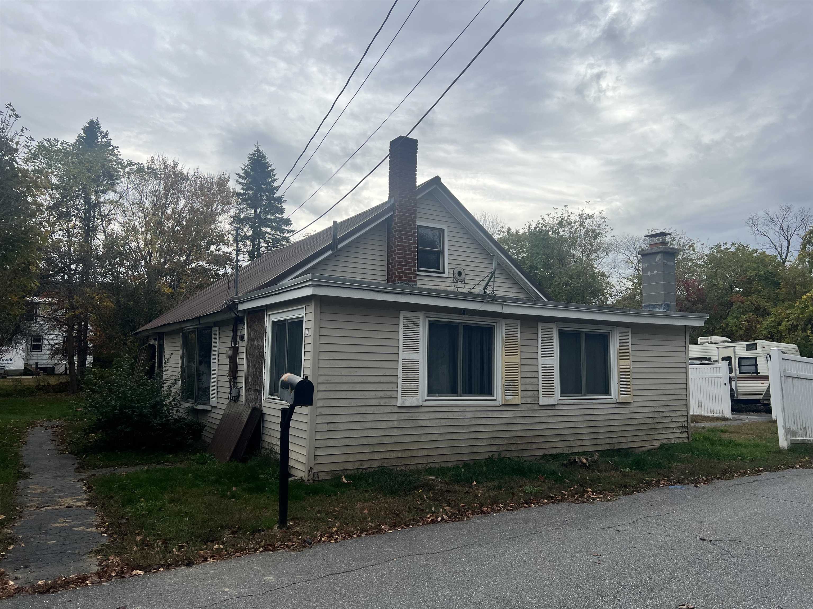 13 Fairbanks Road Newport, NH 03773 - Photo 2 of 27