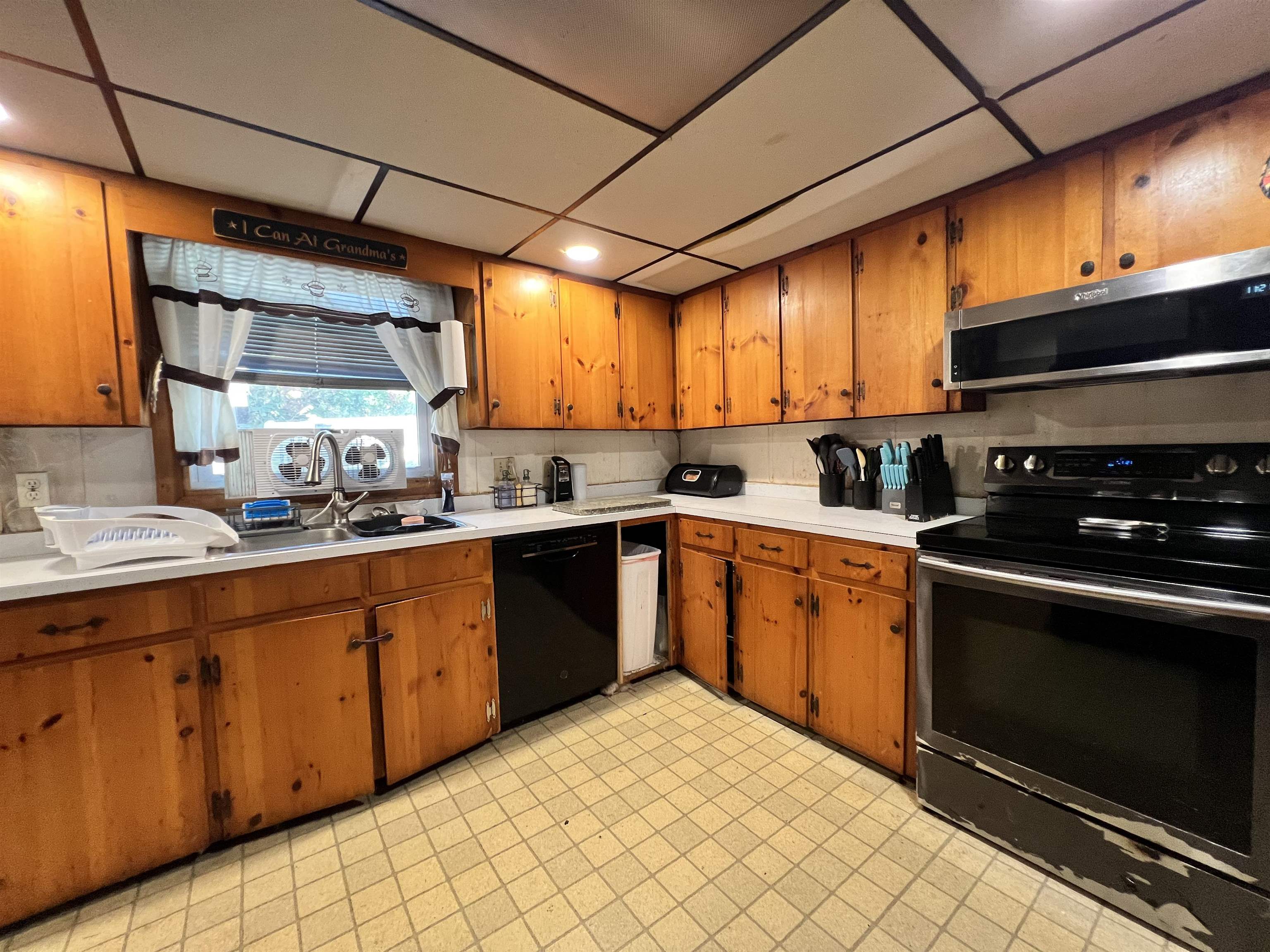 13 Fairbanks Road Newport, NH 03773 - Photo 5 of 27