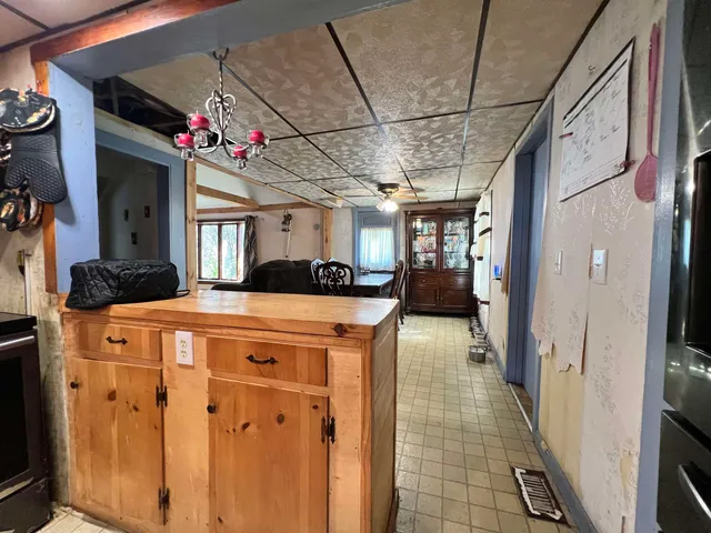 $150,000 | 13 Fairbanks Road, Newport, NH 03773