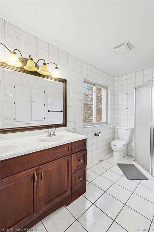 5446 Old Franklin Road Grand Blanc, MI 48439 - Photo 14 of 33