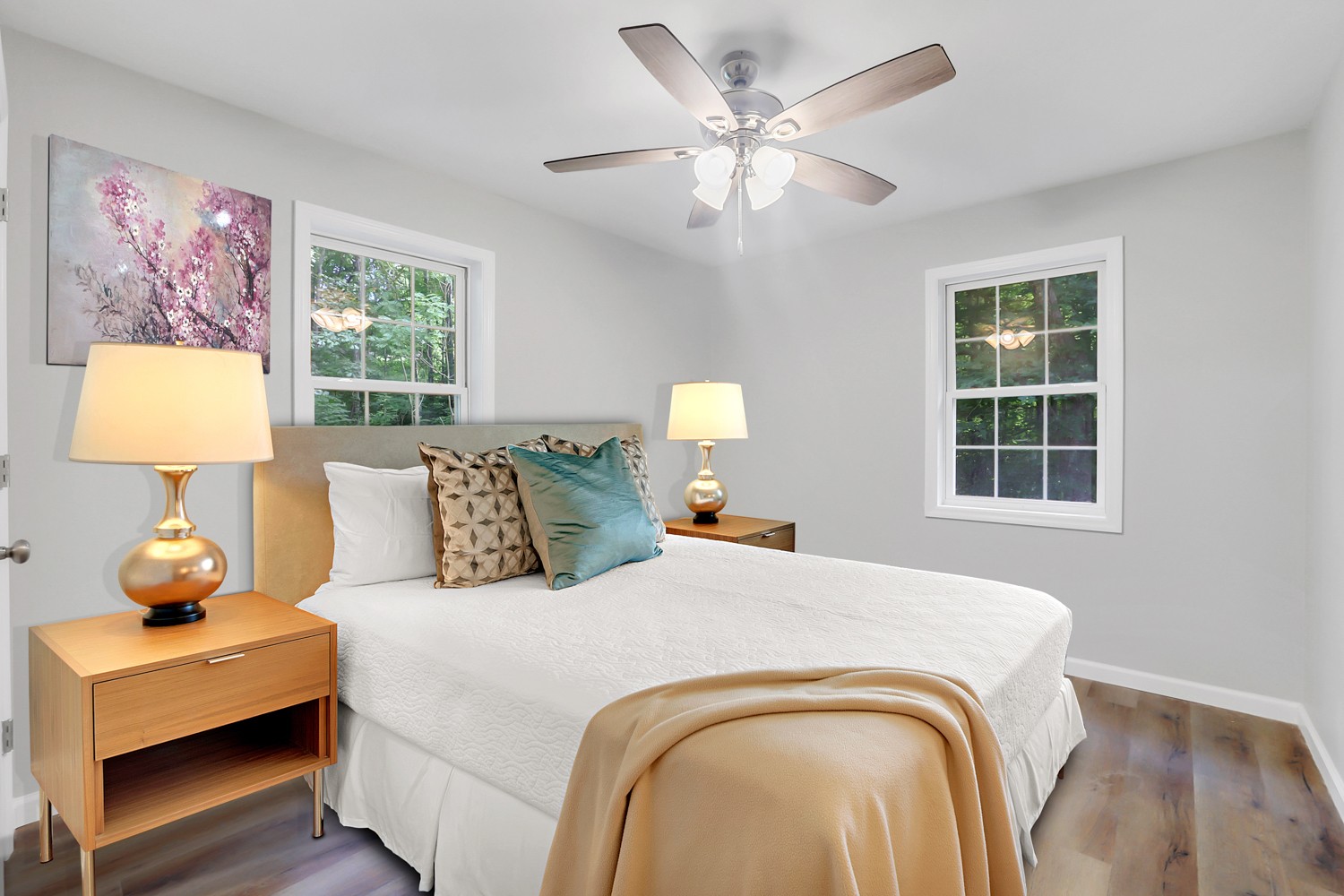 827 Spring Street Red Boiling Springs, TN 37150 - Photo 8 of 25 a bedroom with a bed and a window