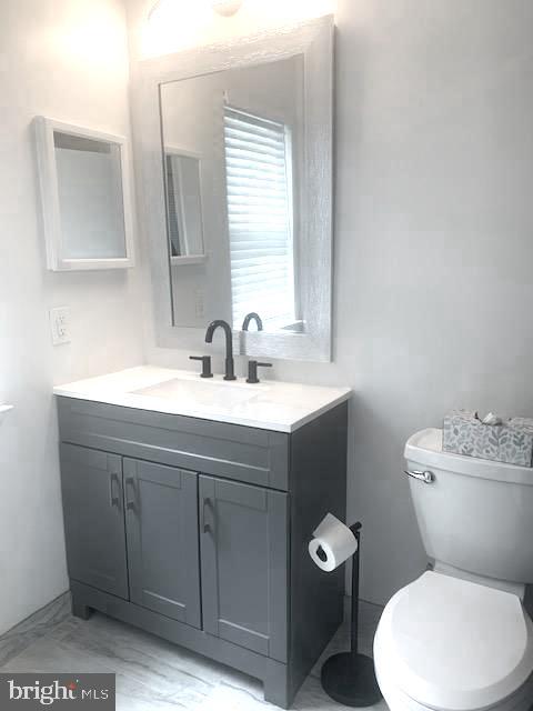 69 Cheverny Court Hamilton, NJ 08619 - Photo 19 of 27 Main Bathroom