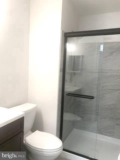 69 Cheverny Court Hamilton, NJ 08619 - Photo 24 of 27 Second Bathroom